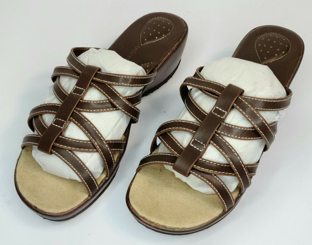 New Fashion Bug Women's Brown Strappy Sandals Size 8.5W Knock7 257230 Manmade